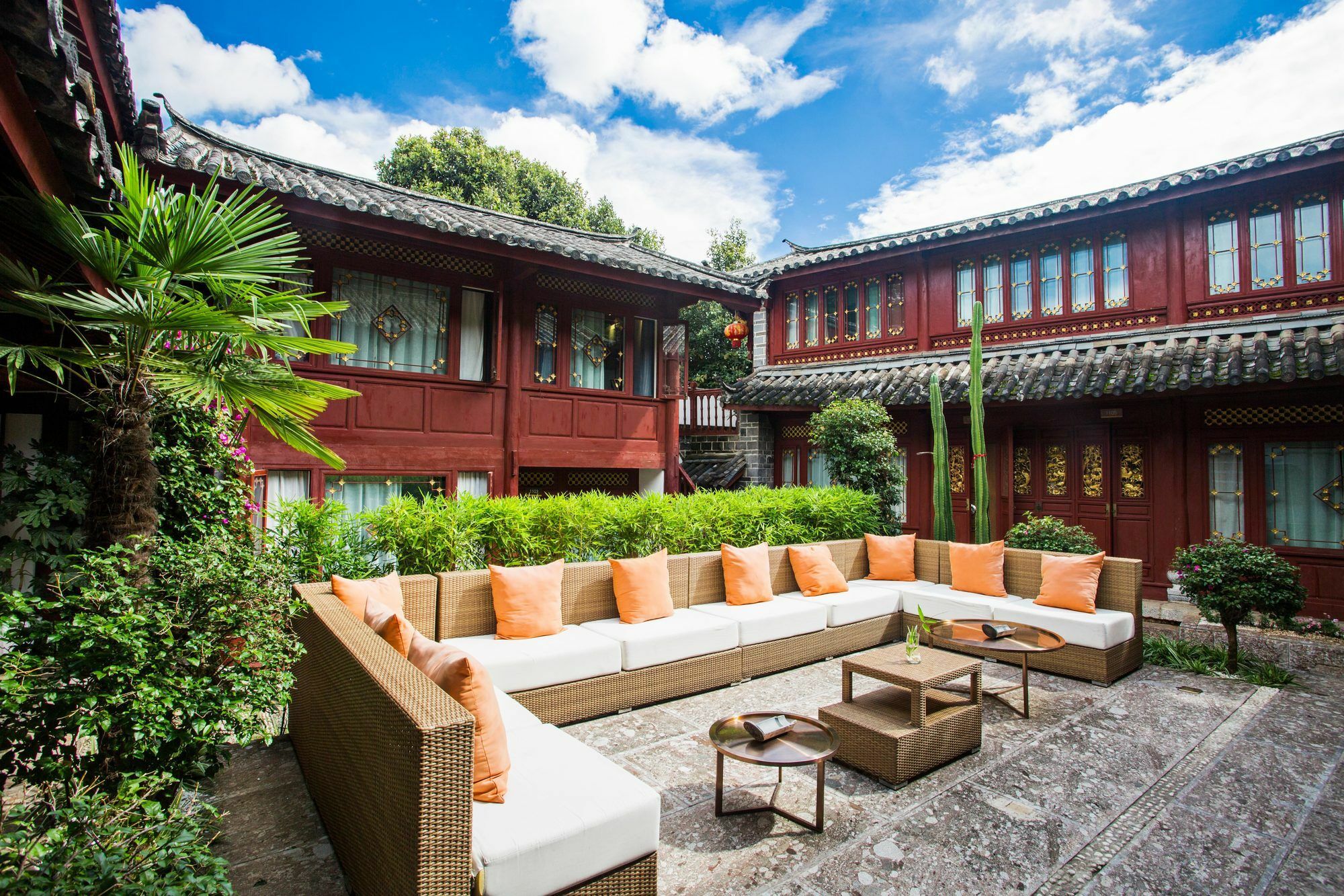 Lijiang Ivy Garden Resort Hotel Екстериор снимка
